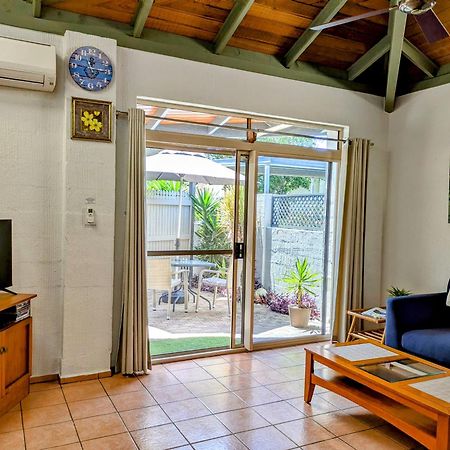 Beachside Cottage - A Private Peaceful Hidden Gem 50M To Beach Nelly Bay Dış mekan fotoğraf